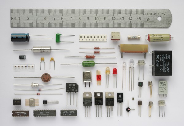 6 Komponen Dasar Elektronika yang Penting Untuk Diketahui